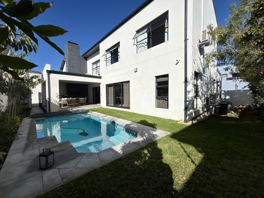 4 Bedroom Property for Sale in Sandown Western Cape